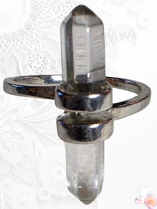 Jewelry - Crystal Point Quartz Double Terminated Ring Silver Tone Size 6.5